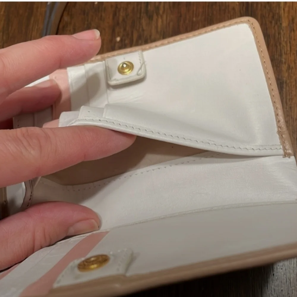 Radley London compact wallet